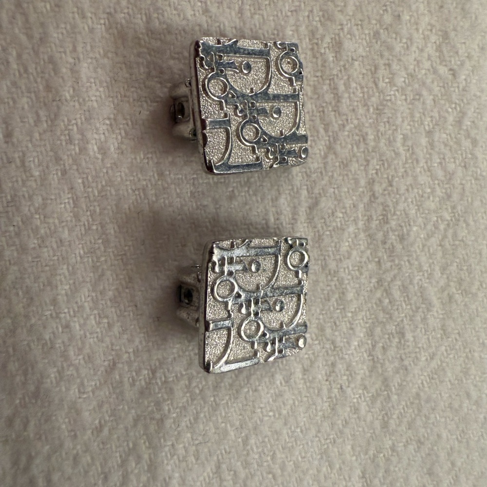 Vintage Dior Clip-on Earrings